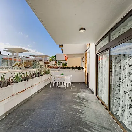 Piteras101 Americas Apartment